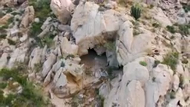 CABO PULMO BCS MEXICO-2024: Small Cave In The Middle Of A Mountain