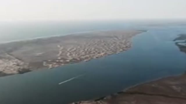 ALDOFO LOPEZ MATEOS BCS MEXICO-2023: Aerial View Of Body Of Water With A Boat In It