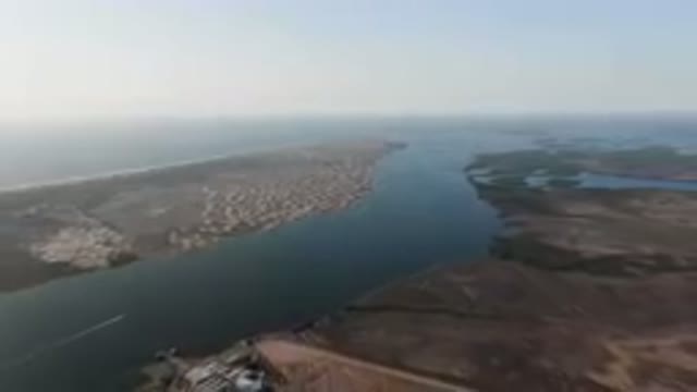 ALDOFO LOPEZ MATEOS BCS MEXICO-2023: Aerial Large Body Of Water With A Beach And