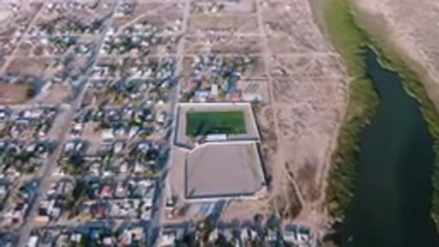 ALDOFO LOPEZ MATEOS BCS MEXICO-2023: Aerial City With A River Running Through It