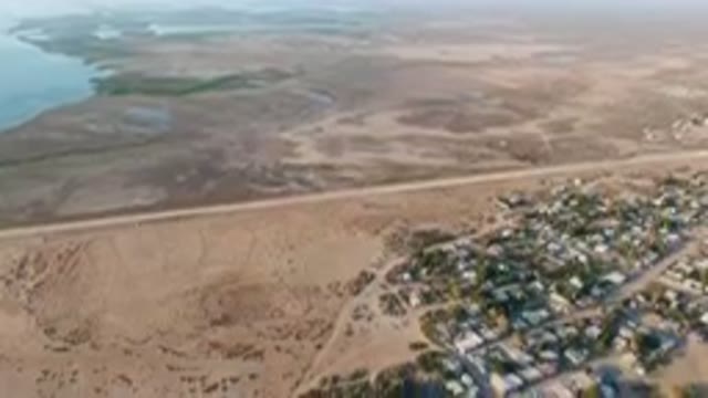 ALDOFO LOPEZ MATEOS BCS MEXICO-2023: Undeveloped Land Between City And River