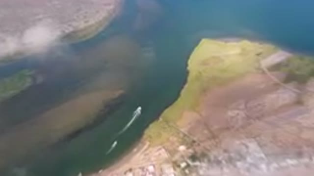 ALDOFO LOPEZ MATEOS BCS MEXICO-2023: Aerial Boat Traveling Through A Body Of Water