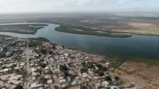 ALDOFO LOPEZ MATEOS BCS MEXICO-2023: Aerial City With River And Lake