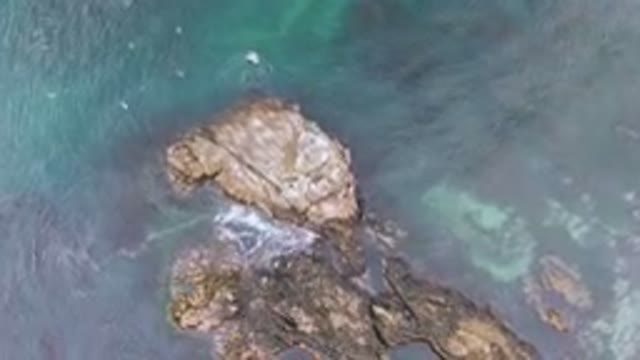 BAHIA ASCUNCION BCS MEXICO-2023: Many People On The Rocks In The Water