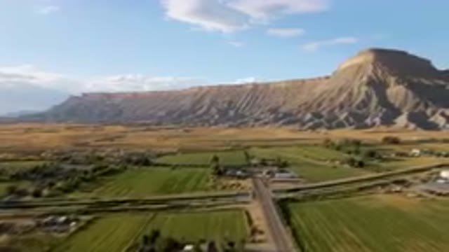 PALISADES COLORADO USA-2023: Mountain In The Distance With A Road Running