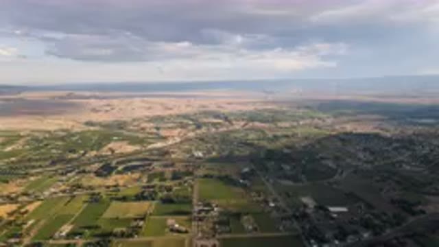 PALISADES COLORADO USA-2023: Aerial View of Valley and Cityscape with Roads