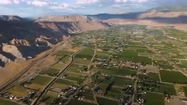 PALISADES COLORADO USA-2023: Aerial Valley With A Valley In The Middle