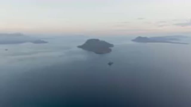 DANZANTE BAY LORETO BCS MEXICO-2023: Boat In The Middle Of A Large Body Of Water