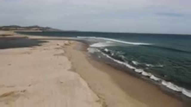SAN JOSE DEL CABO BCS MEXICO-2023: Beach With Waves Coming In