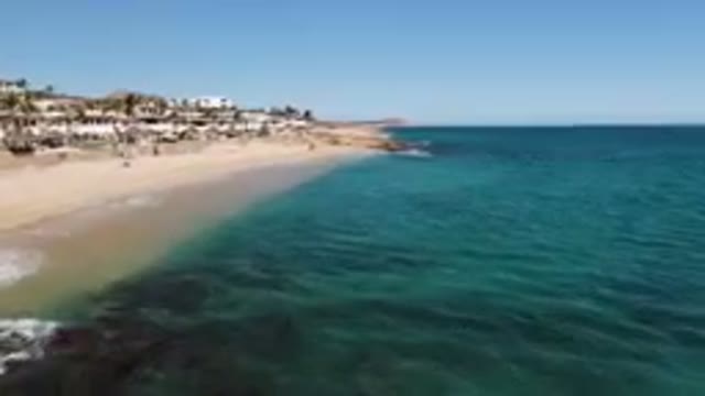 LAGUNA BEACH LOS CABOS BCS MEXICO-2023: Beach With A Few Houses And A Few People