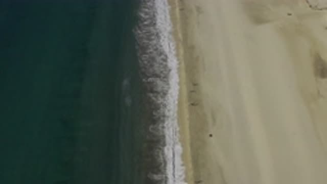 EAST CAPE BCS MEXICO-2019: Flying Above Beach And Shoreline Waves Crash Onto