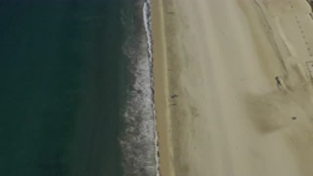 EAST CAPE BCS MEXICO-2019: These Waves That Flow Through the Ocean Symbolize