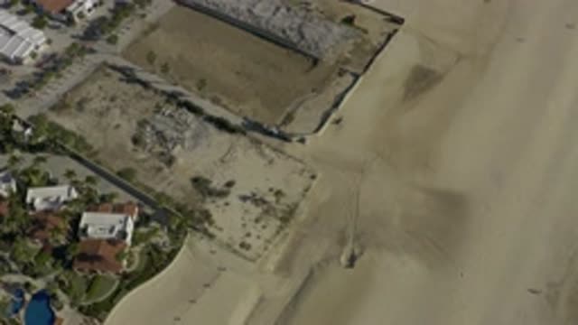 EAST CAPE BCS MEXICO-2019: Aerial Recording From A Plane Of A Beach With Scattered Objects