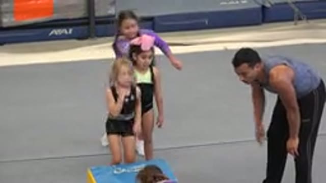 CABO SAN LUCAS MEXICO-2020: Girls Do Gymnastics With The Instructor In The Gym