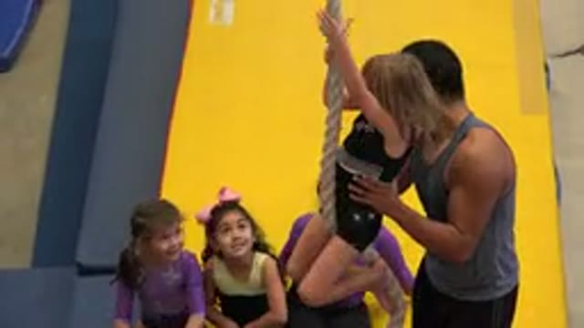 CABO SAN LUCAS MEXICO-2020: Little Girl Gymnast Attempts To Climb Rope With The