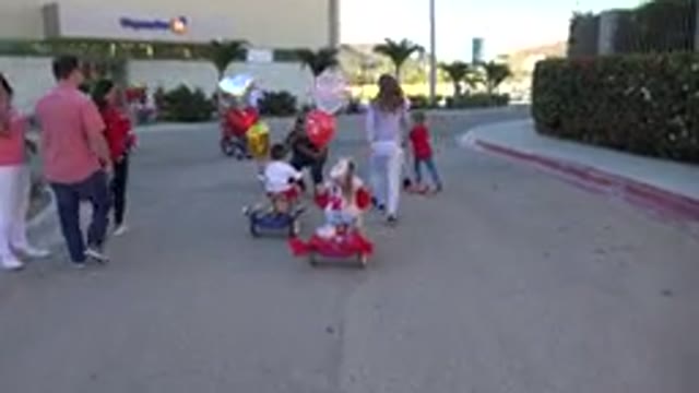 LOS CABOS MEXICO-2019: Two Kids Riding Bikes For The First Time And They Got All