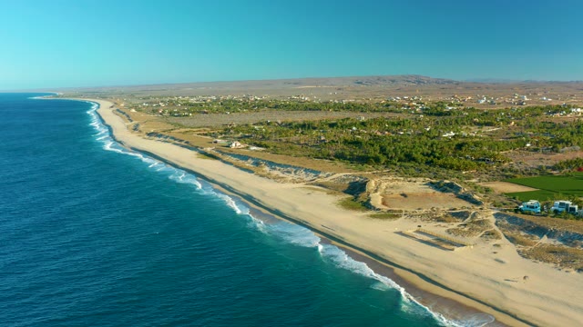 TODOS SANTOS BCS MEXICO-2021: Coastal Beach with Moving Van and Ocean Waves