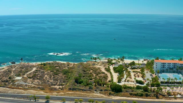 MARQUIS LOS CABOS MEXICO-2021: Ocean and Beach with Coastal Road