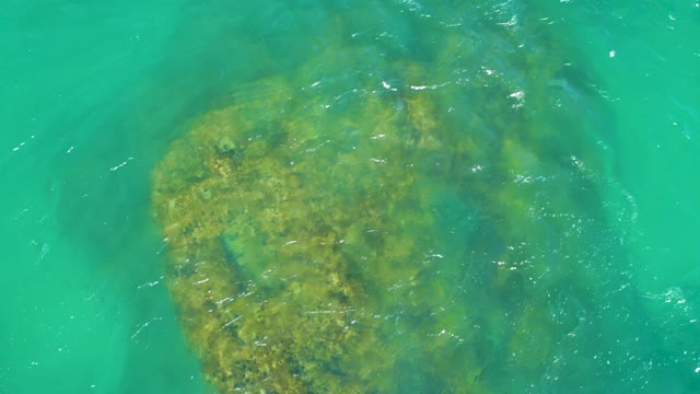 DREAMS LOS CABOS BCS MEXICO-2021: Shallow Turquoise Water Over Rocky Seabed