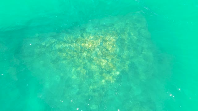 MARQUIS LOS CABOS BCS MEXICO-2021: Underwater View of Rocky Seabed in Turquoise Water