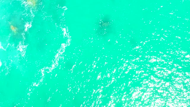 MARQUIS LOS CABOS BCS MEXICO-2021: Clear Turquoise Water with Underwater Rocks and Gentle Waves