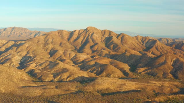 CABO PULMO BCS MEXICO-2021: Desert Hills with Shifting Shadows