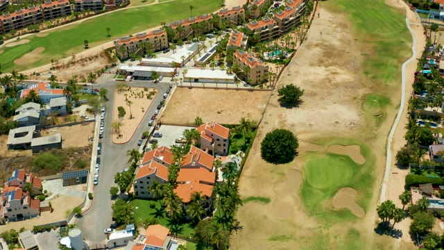 SAN JOSE DEL CABO BCS MEXICO-2021: Residential Neighborhood with Golf Course and Traffic Flow