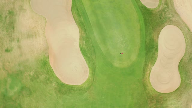 SAN JOSE DEL CABO BCS MEXICO-2021: Golf Ball Rolling on Putting Green