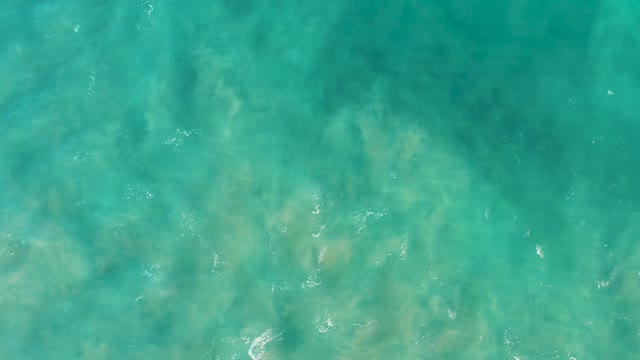 SAN JOSE DEL CABO BCS MEXICO-2020: Gentle Waves over Clear Turquoise Ocean Water