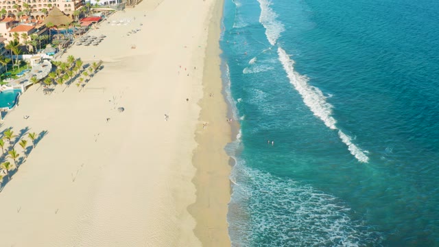 SAN JOSE DEL CABO BCS MEXICO-2020: Sandy Beach and Rolling Ocean Waves