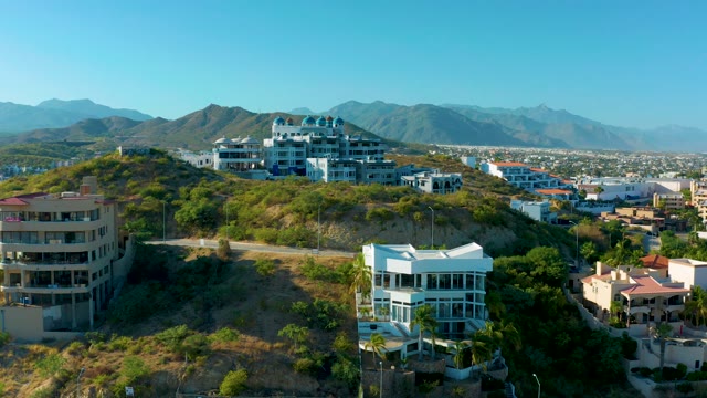 SAN JOSE DEL CABO BCS MEXICO-2020: Hillside Residential Area with Descending Aerial View