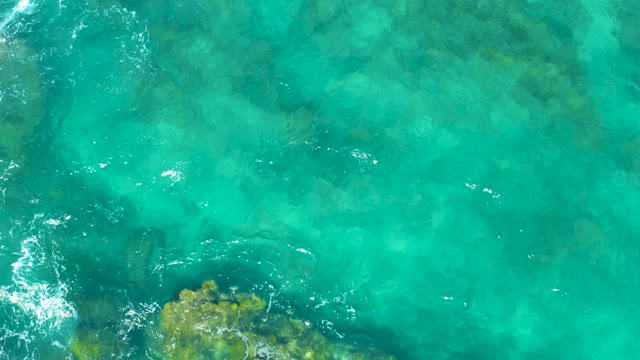 EAST CAPE BCS MEXICO-2020: Clear Turquoise Water Over Rocky Seabed