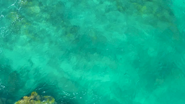 EAST CAPE BCS MEXICO-2020: Clear Turquoise Water with Underwater Rocks and Gentle Waves