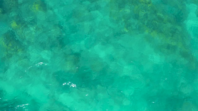 EAST CAPE BCS MEXICO-2020: Overhead View of Clear Turquoise Water and Seabed