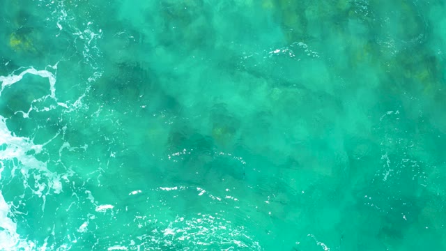EAST CAPE BCS MEXICO-2020: Turquoise Ocean Waves and Underwater Rocks