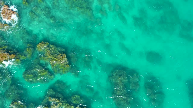 EAST CAPE BCS MEXICO-2020: Rocky Seabed with Turquoise Water and Wave Motion