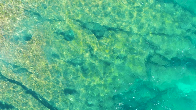 EAST CAPE BCS MEXICO-2020: Clear Turquoise Water Over Rocky Seabed