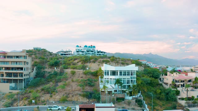 SAN JOSE DEL CABO BCS MEXICO-2020: Hillside Buildings with Shifting Foreground View