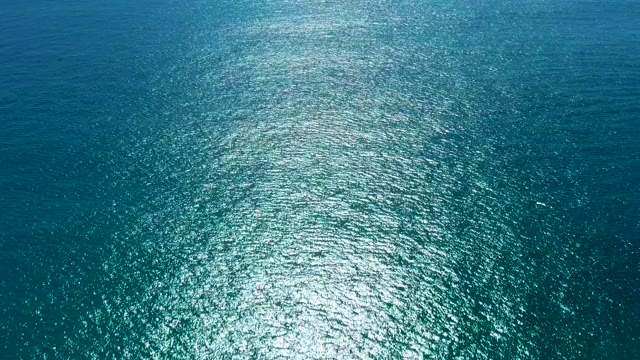 SAN JOSE DEL CABO BCS MEXICO-2020: Glistening Ocean Surface with Sunlight Reflection