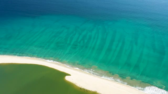 SAN JOSE DEL CABO BCS MEXICO-2020: Narrow Sandy Beach Between Lagoon and Ocean