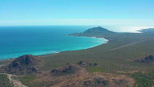 CABO PULMO BCS MEXICO-2020: Coastal Scene with Distant Boat Vanishing