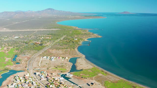 LORETO BCS MEXICO-2020: Water Level Dropping Exposes Shoreline