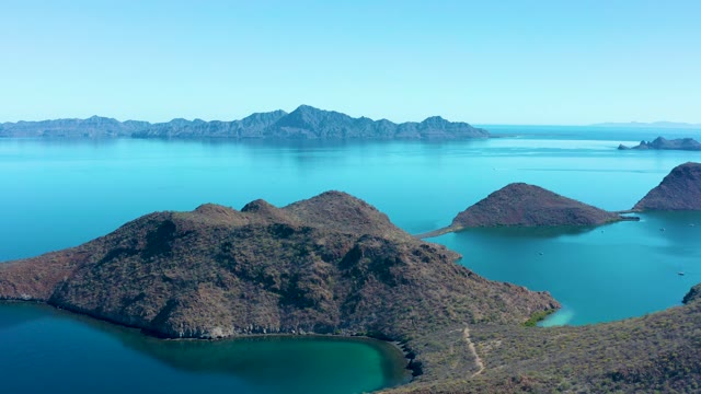 JUNCALITO BCS MEXICO-2020: Island Archipelago and Turquoise Coastal Waters
