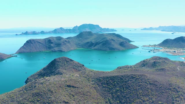 JUNCALITO BCS MEXICO-2020: Islands and Turquoise Waters in a Coastal Bay