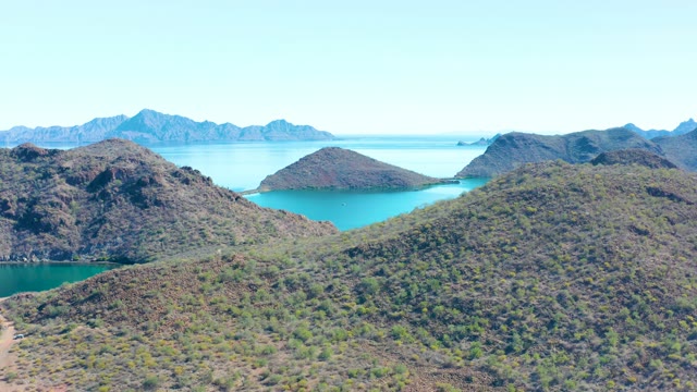 JUNCALITO BCS MEXICO-2020: Small Boat Moving Across Mountain Lake