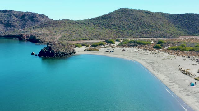 JUNCALITO BCS MEXICO-2020: Beach with People Gradually Dispersing