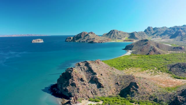 LIGUI BCS MEXICO-2020: Aerial Flight Over Rocky Coast and Turquoise Ocean