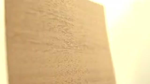 WESTMINSTER COLORADO-2015: Yellow Wood Board Spinning on a Revolving Surface