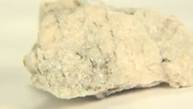 WESTMINSTER COLORADO-2015: White Powdery Rock Spinning on a Revolving Table