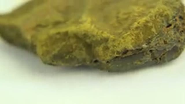 WESTMINSTER COLORADO-2015: A Brownish Yellow Rock Spinning on a Revolving Table